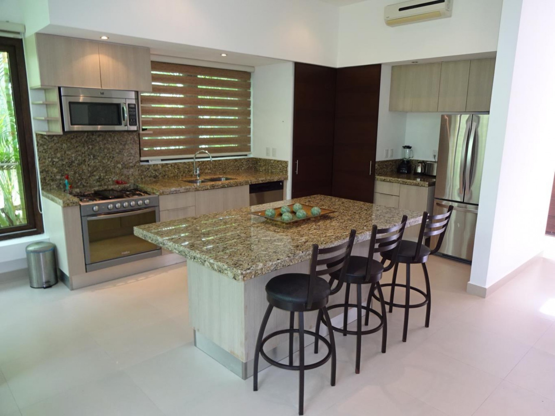 Kayifi Buy, Sell & Rent Tropical Real Estate